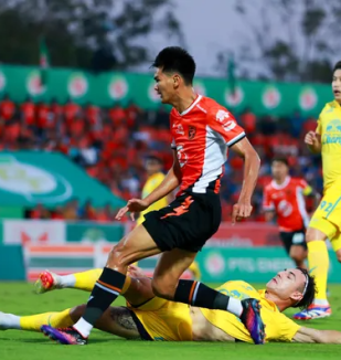 อ่าน ข่าว พีที ประจวบ เอฟซี 1-2 บุรีรัมย์ ยูไนเต็ด