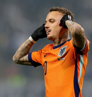 อ่าน ข่าว นาโปลีเตรียมสอย ลัง จากPSV