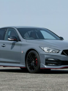 Nissan เตรียมเปิดตัว Skyline 400R Limited รุ่นพิเศษใหม่